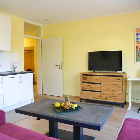 Daire Ferienapartment Am Festspielpark *